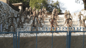 दिन में  रॉक गार्डन  चित्र: ऐश्वर्य मोहन गहराना 